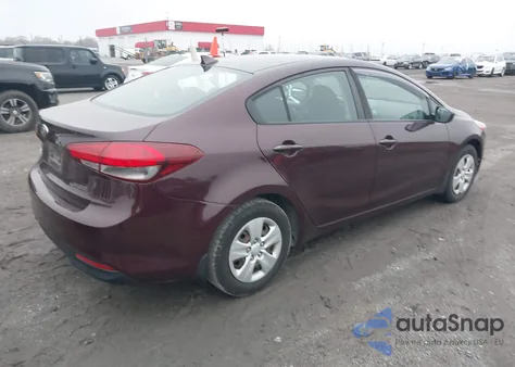2017 Kia Forte Lx из США, поврежденный, VIN 3KPFK4A70HE147946